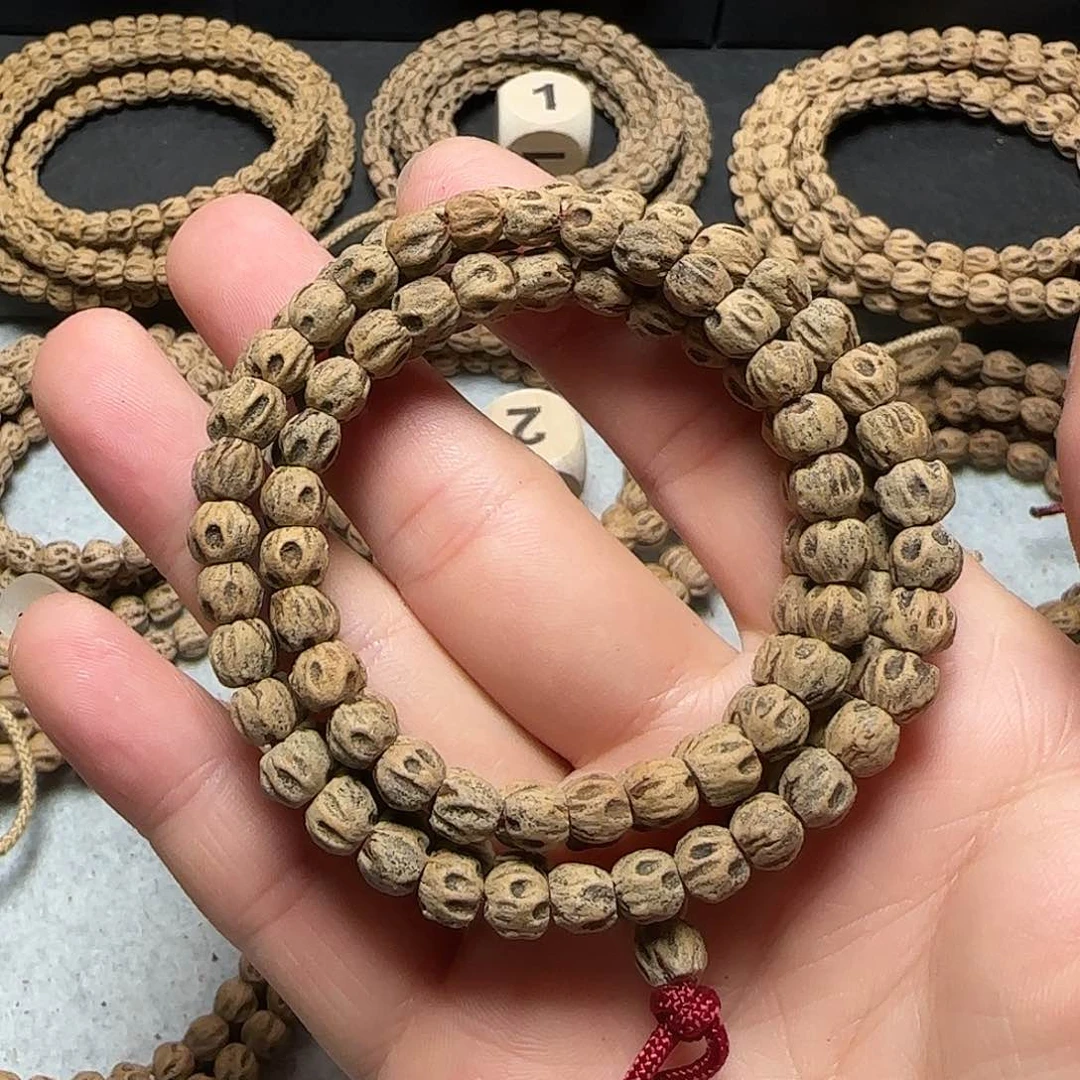 柏香籽/百香籽手串大*卜脏鬼