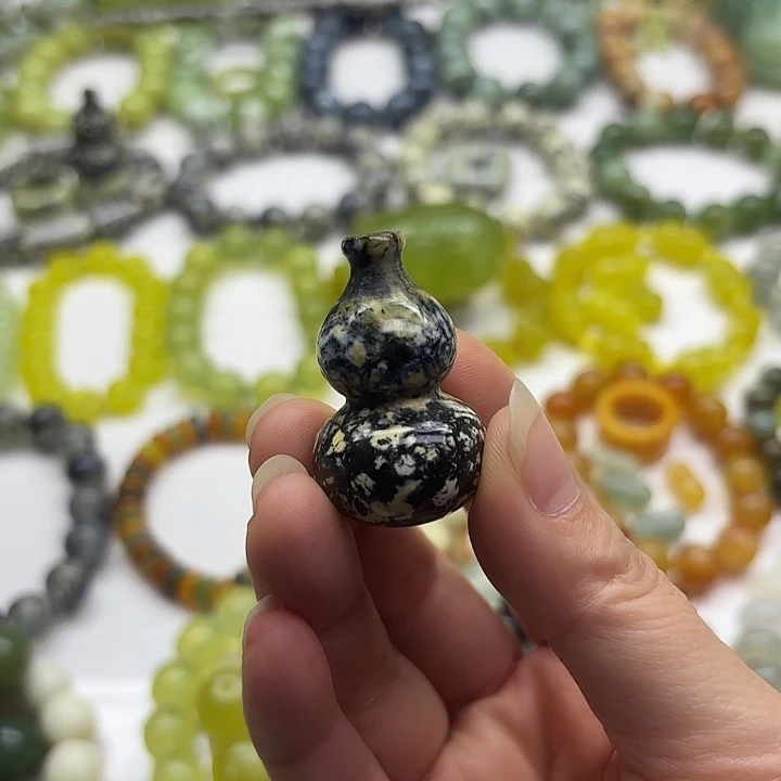 蛇纹石玉未镶嵌手串