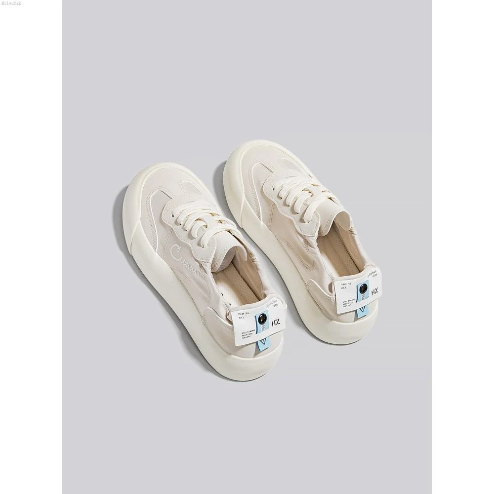 Moleubak~跟高2.5CM/2025新款平底松紧带透气时尚百搭小白鞋女