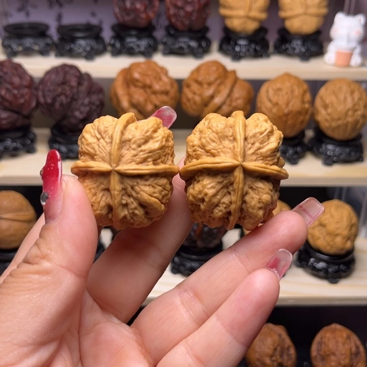 文玩核桃吊坠19w四方蟾40尺