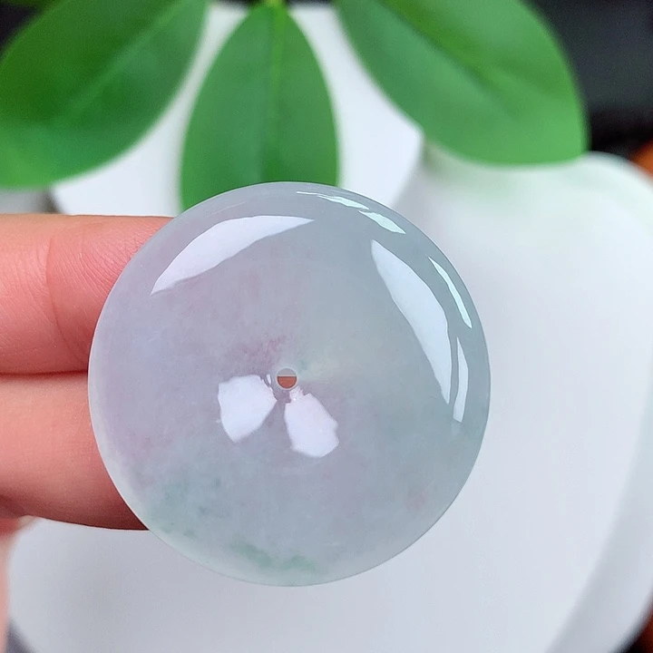 颈饰未镶嵌翡翠平安扣 31.8x5.7mm