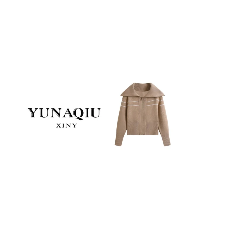 YUNAQIU-秋冬女装数字毛针织衫字母海军领撞色针织衫常规袖-9622