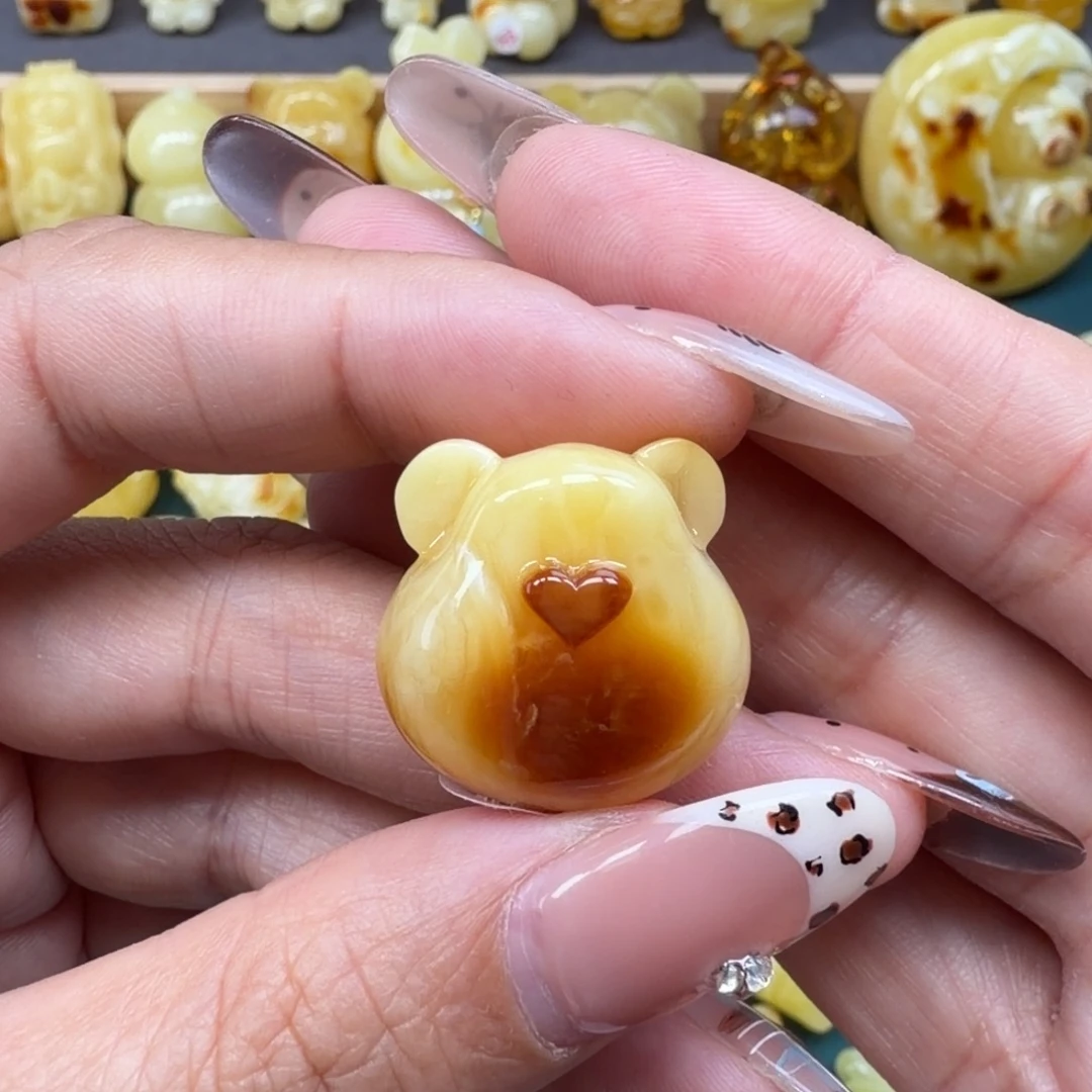 琥珀未镶嵌裸石蜜蜡