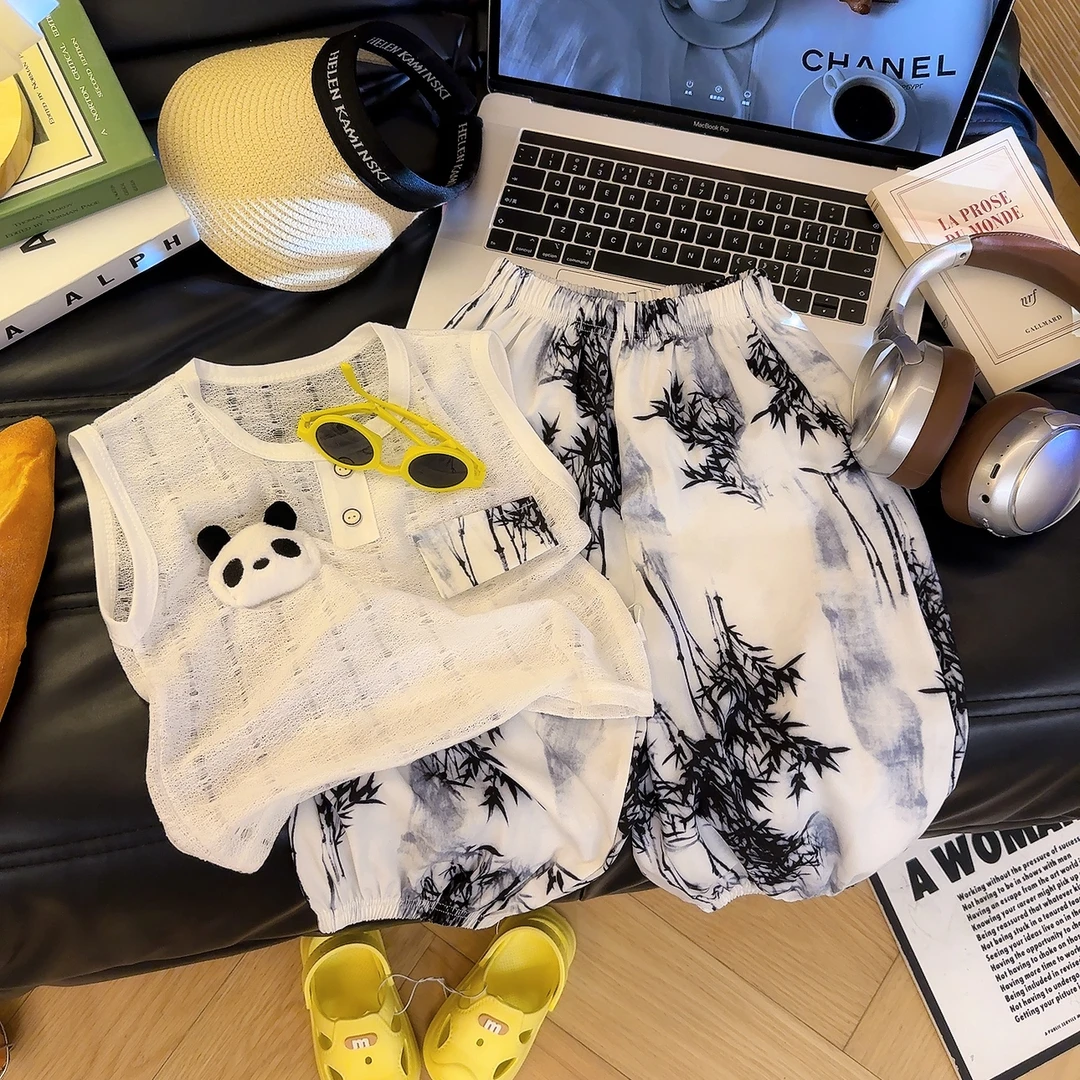 2025夏季新款儿童套装男女童设计感镂空时尚小熊猫七分裤无袖套装