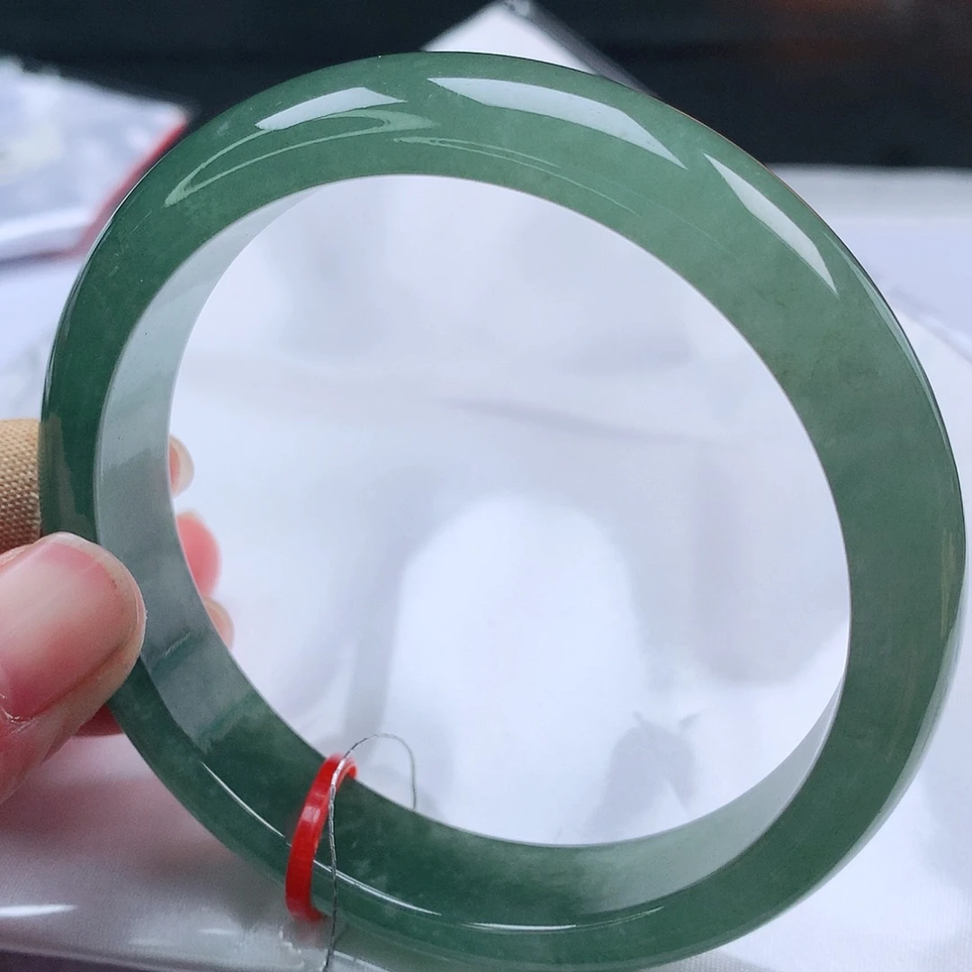 翡翠手镯未镶嵌62.5圈