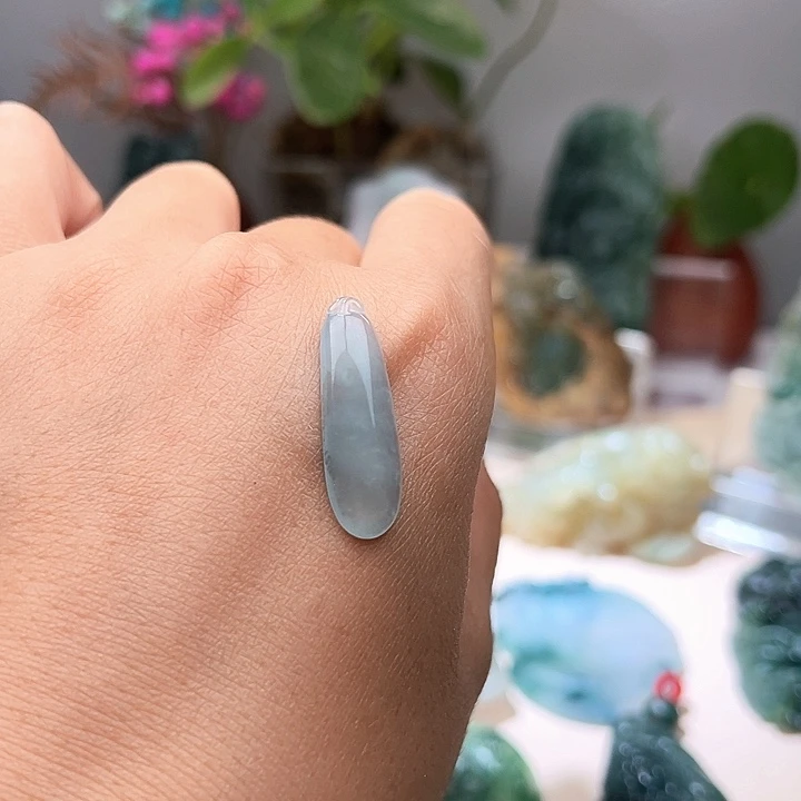 翡翠未镶嵌颈饰福瓜