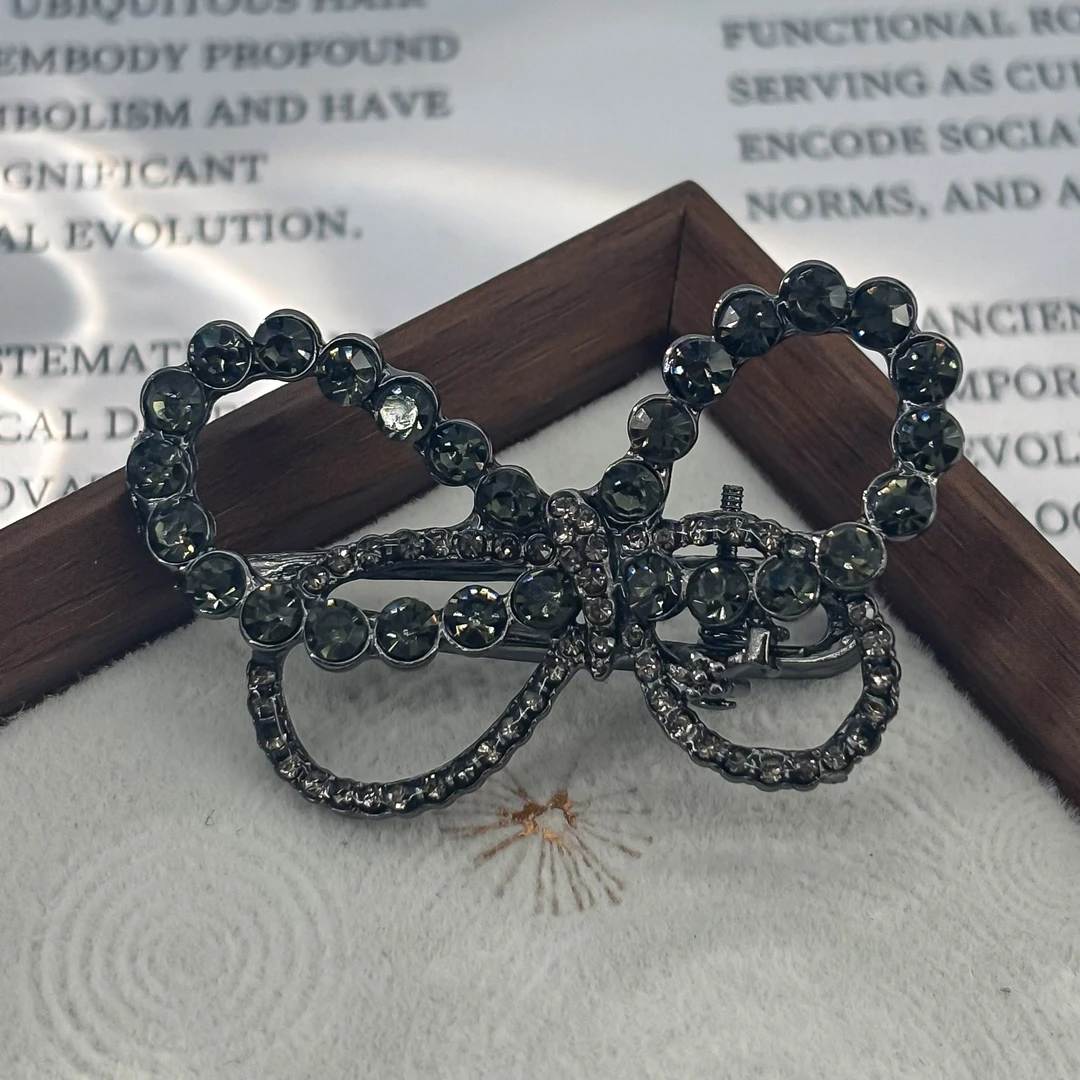 1002水钻蝴蝶发夹4CM