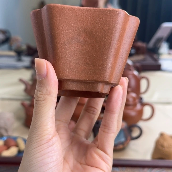 紫砂茶壶。微瑕不退不换。。。。。。