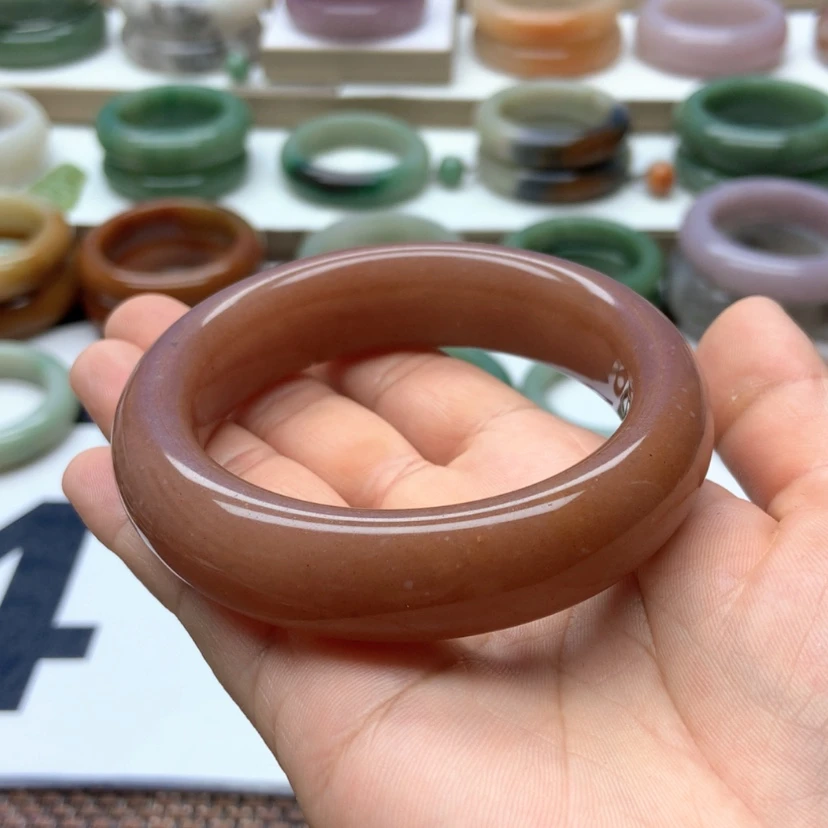 【闪购商品】石英质玉手镯未镶嵌