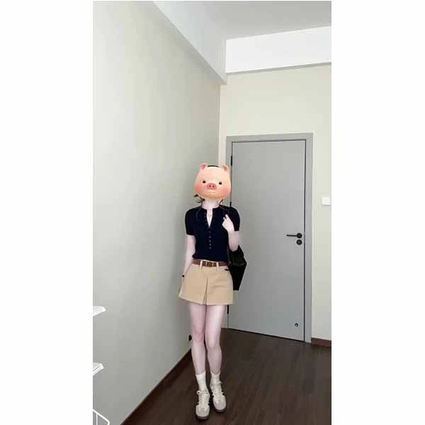 美式排扣半开领设计感正肩短袖夏季新款修身上衣+短裙两件套