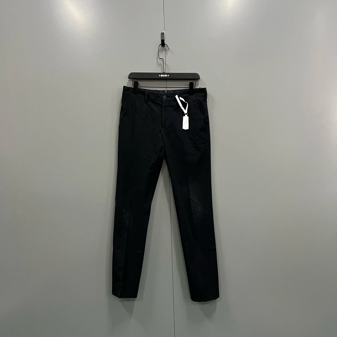 95新 Prada/普拉达 （bb）黑色长裤 46码/008269/瑕疵如图