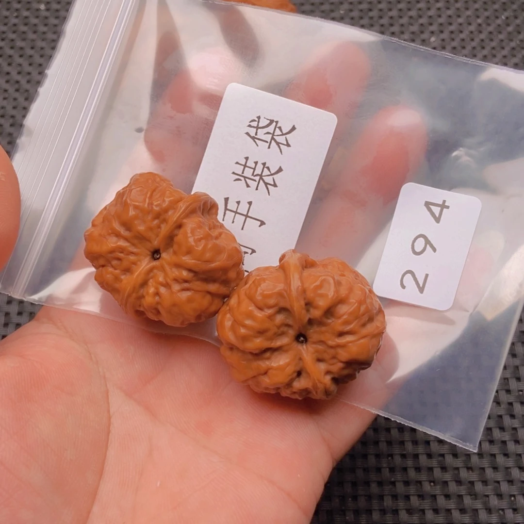 文玩核桃吊坠吴*r294000000