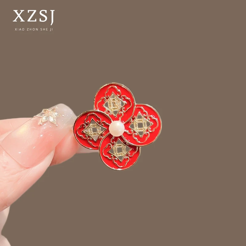 铜珐琅胸针 中国红新年红色铜钱别针女新款创意国风胸花大衣配饰