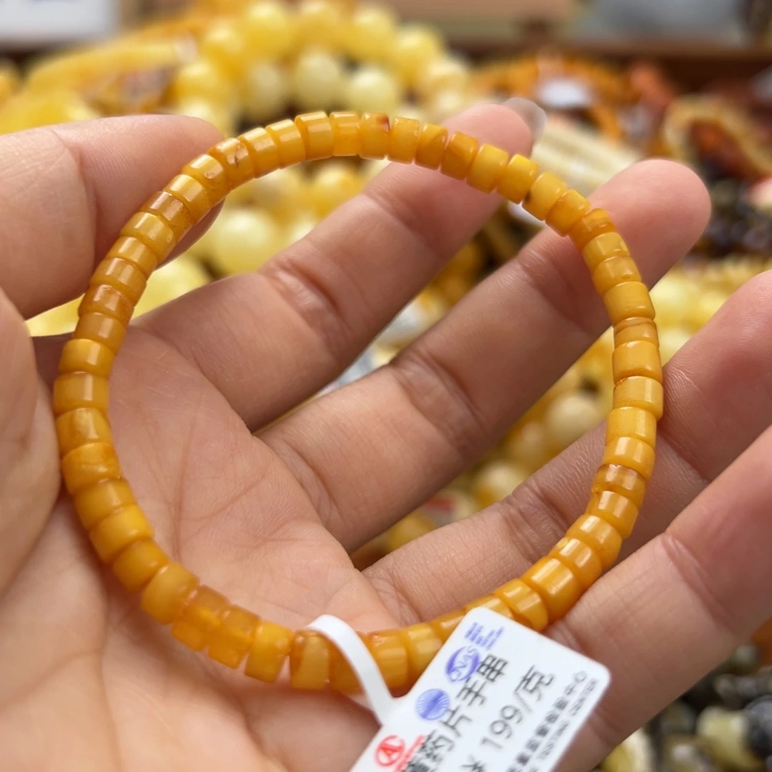 未镶嵌琥珀珠宝奇石