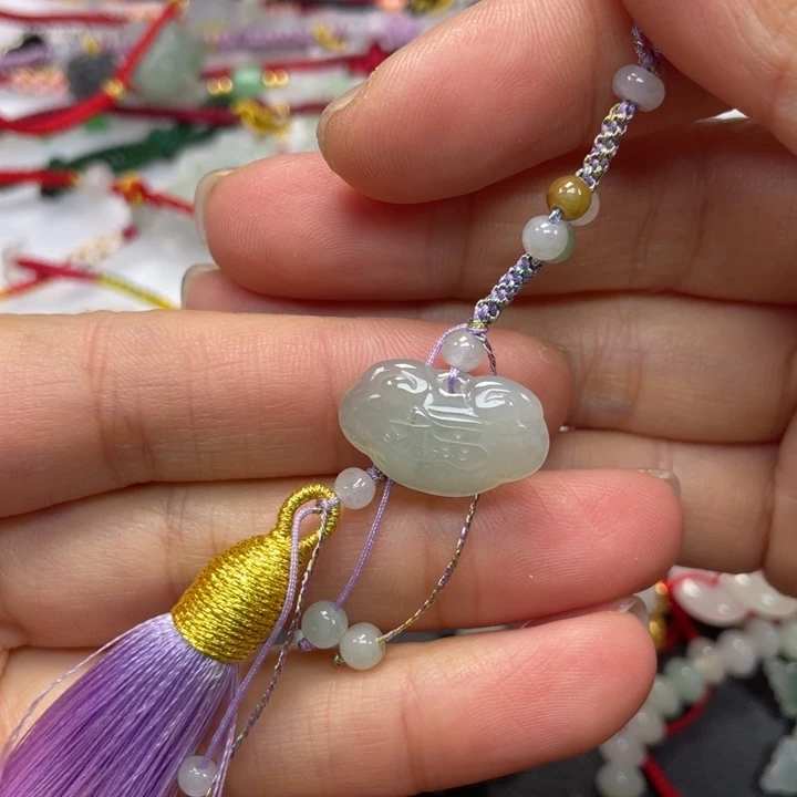 翡翠未镶嵌手绳799999999