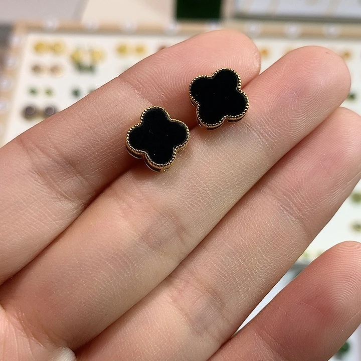 银S925镀金镶嵌和田玉（墨玉）耳饰