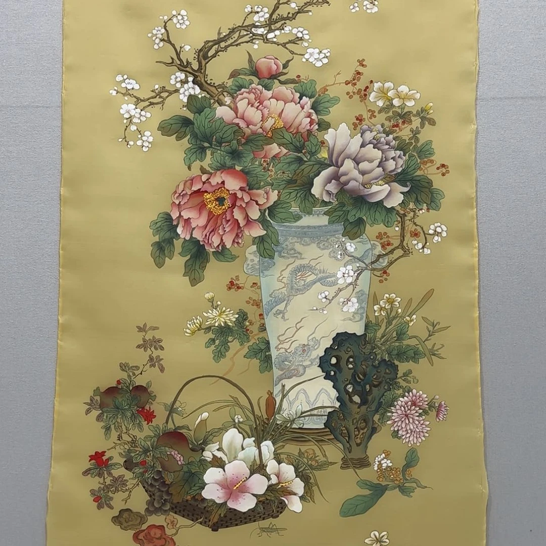 石***子国画绢本工笔花鸟贾敏