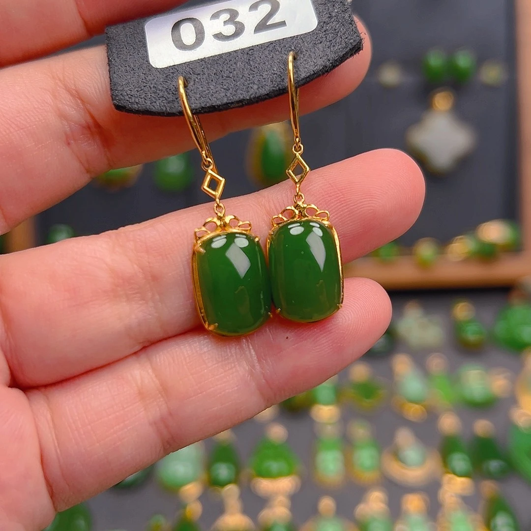 和田玉18K金镶嵌耳饰