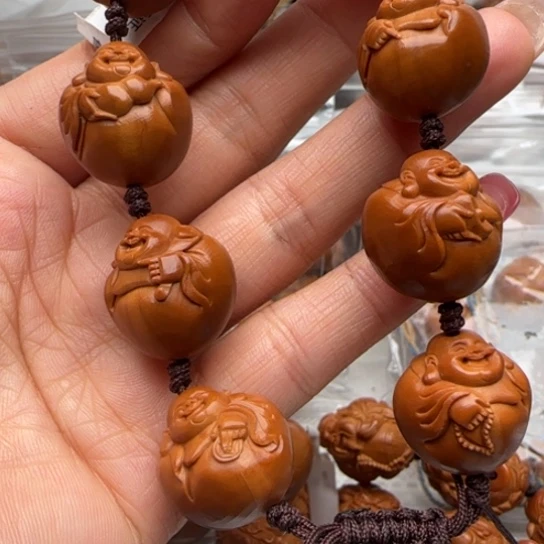 R****手串橄榄核橄榄雕工艺品