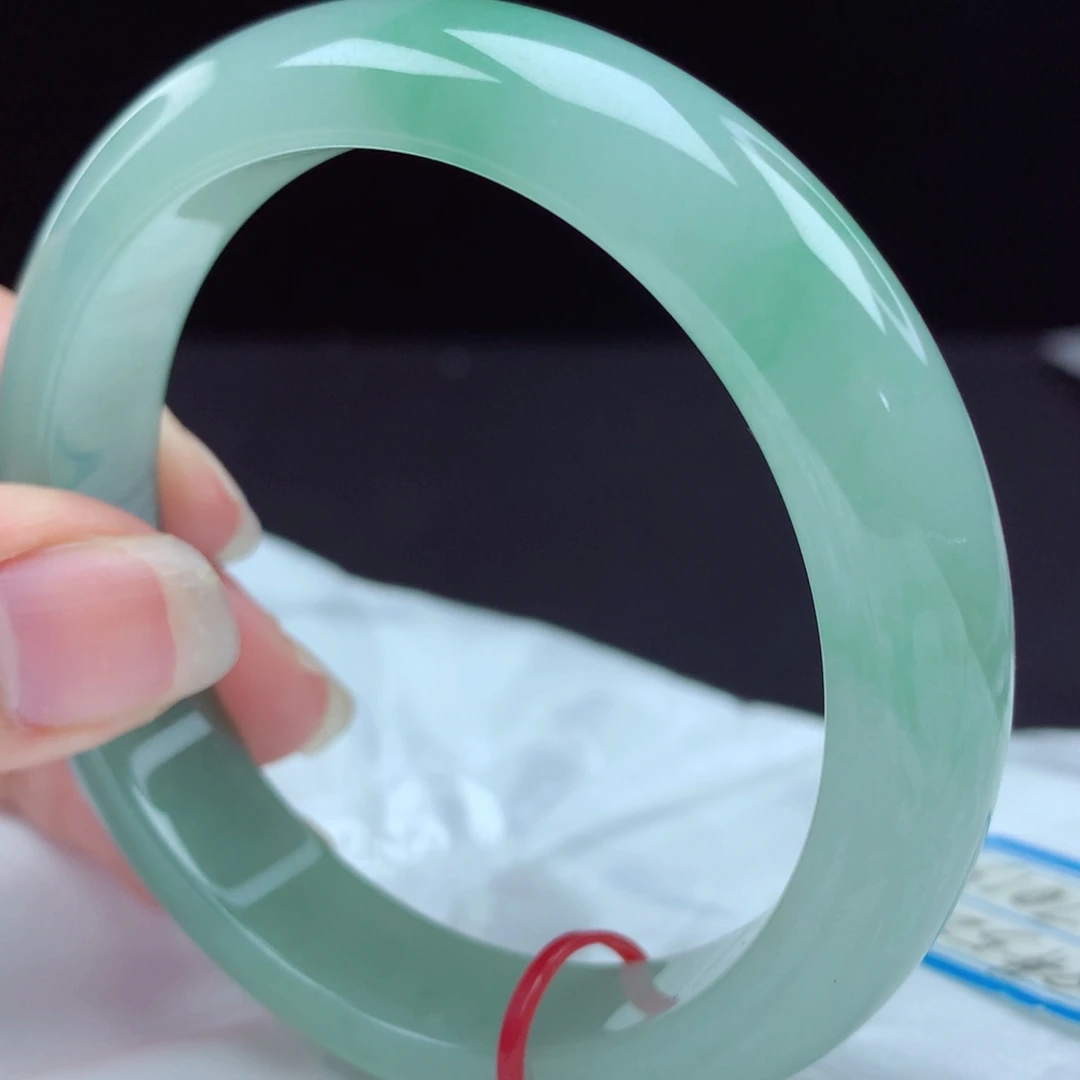 未镶嵌手镯翡翠97015，