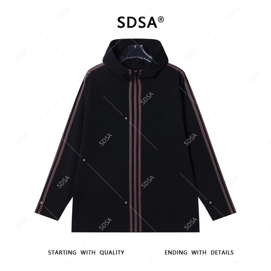 SDSA男士2025新款轻奢痞帅男装撞色3条杆设计长袖连帽T恤复古潮