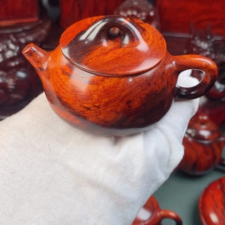 自***你其他小叶紫檀（檀香紫檀）