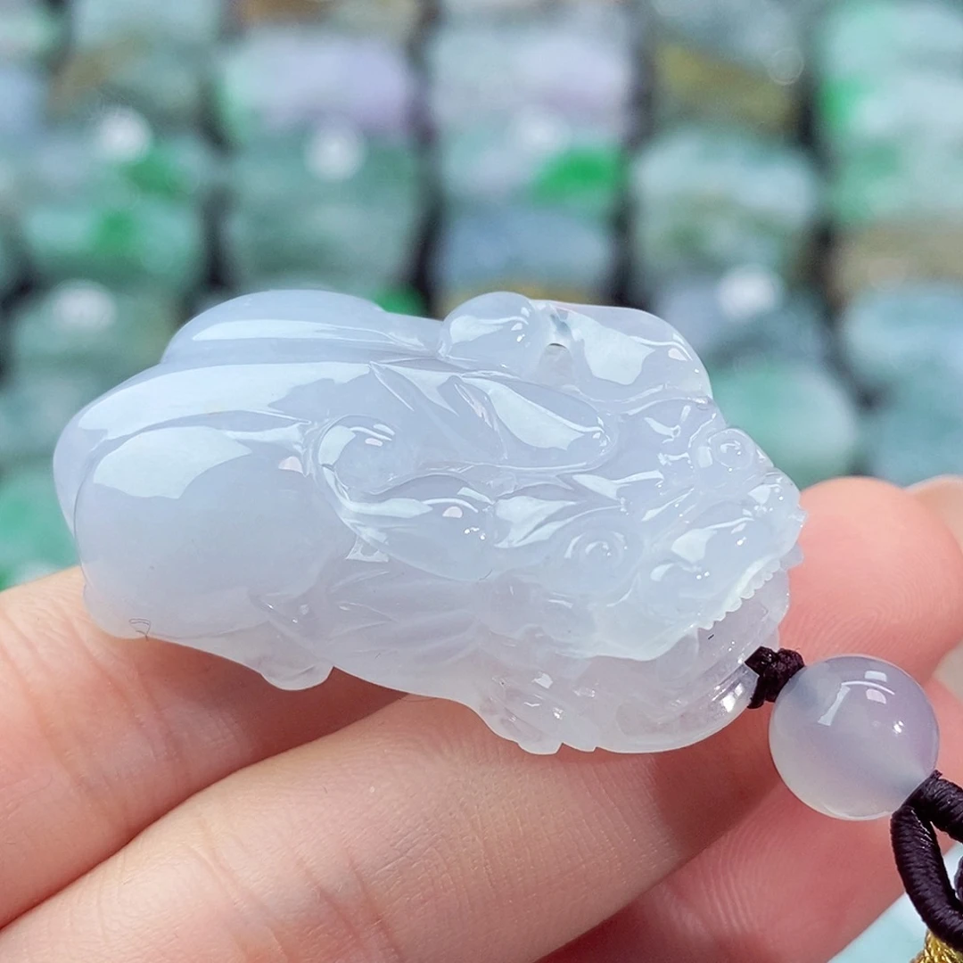 颈饰未镶嵌翡翠天然