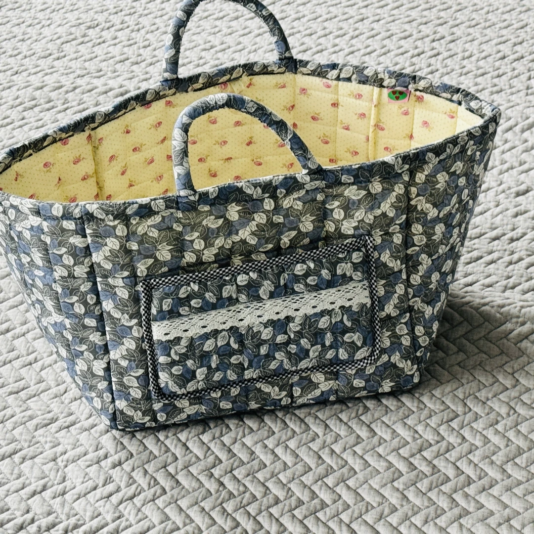 《云云家》高品质灰色树叶款手提包拎包尺寸约25*27*33