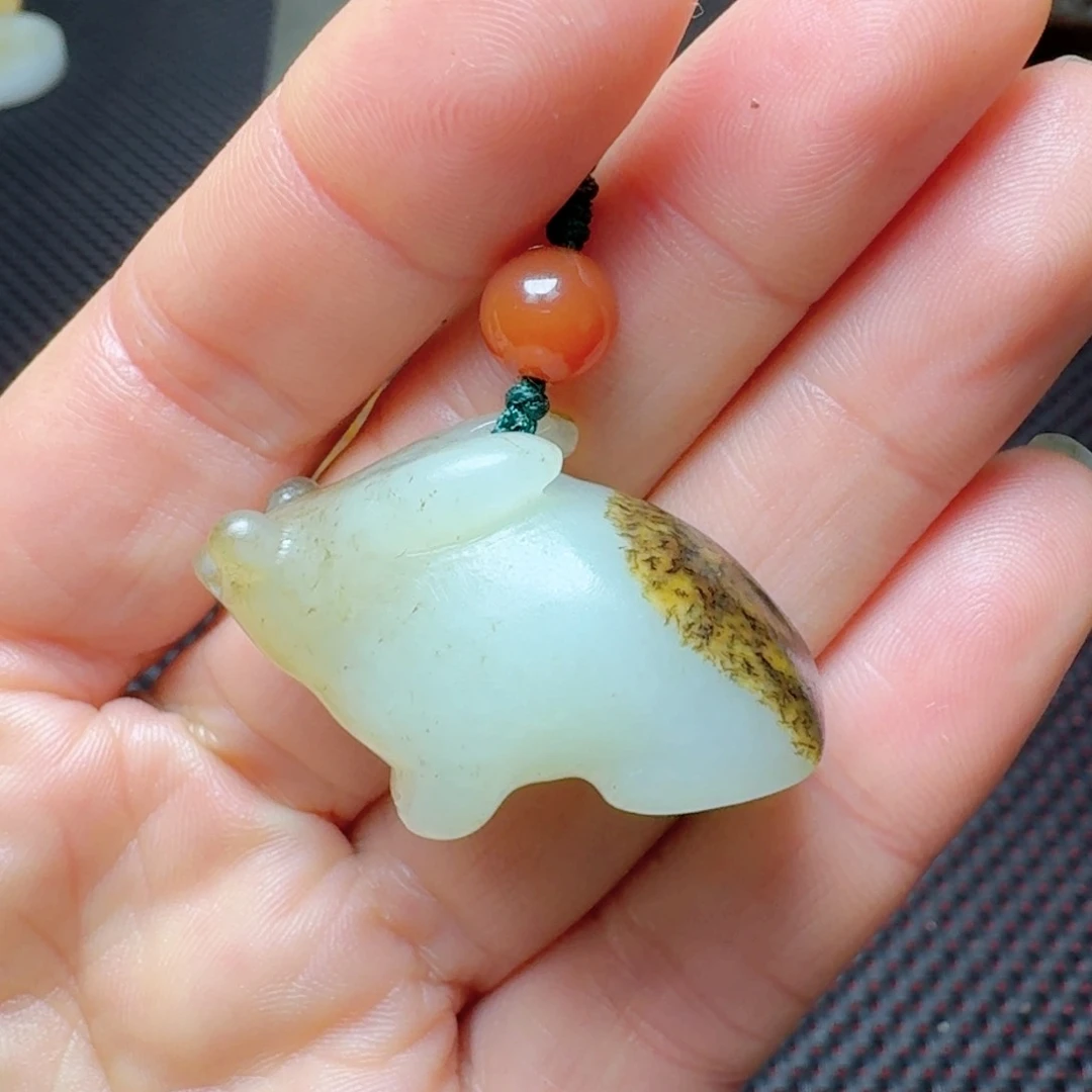 和田玉挂件未镶嵌