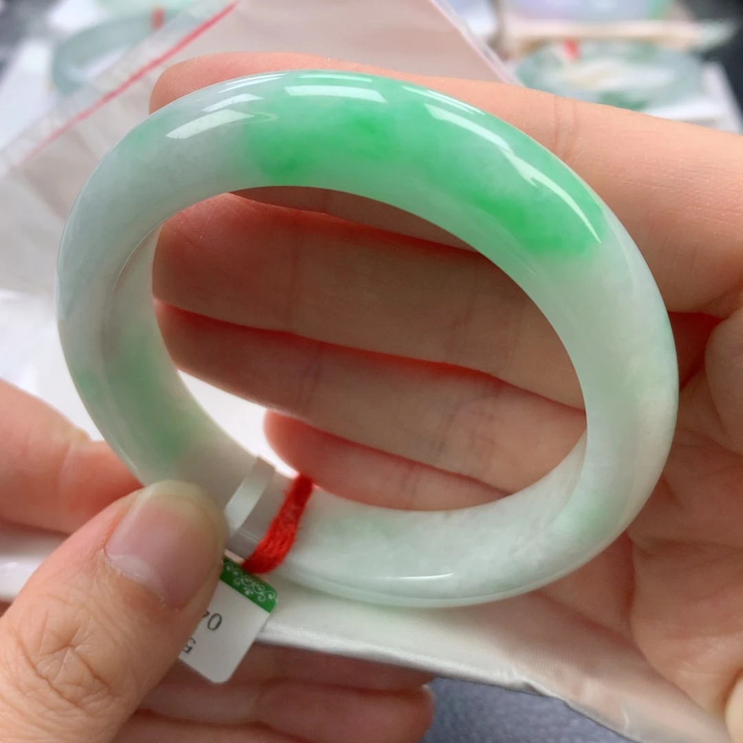 翡翠手镯未镶嵌56正