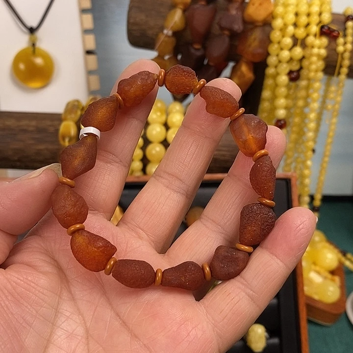 未镶嵌琥珀裸石手串