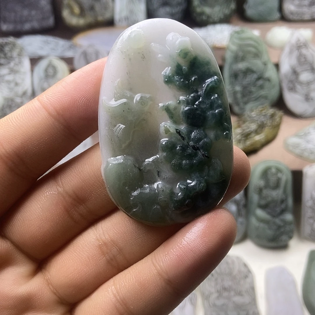 定制翡翠未镶嵌翡翠