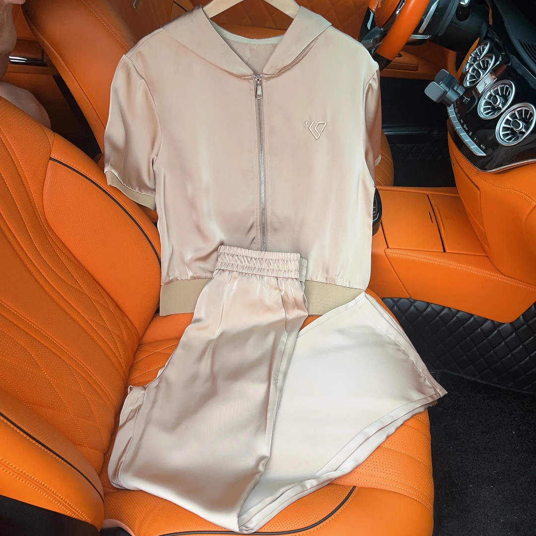 738#深圳南油原创气质时尚减龄洋气流行女士套装