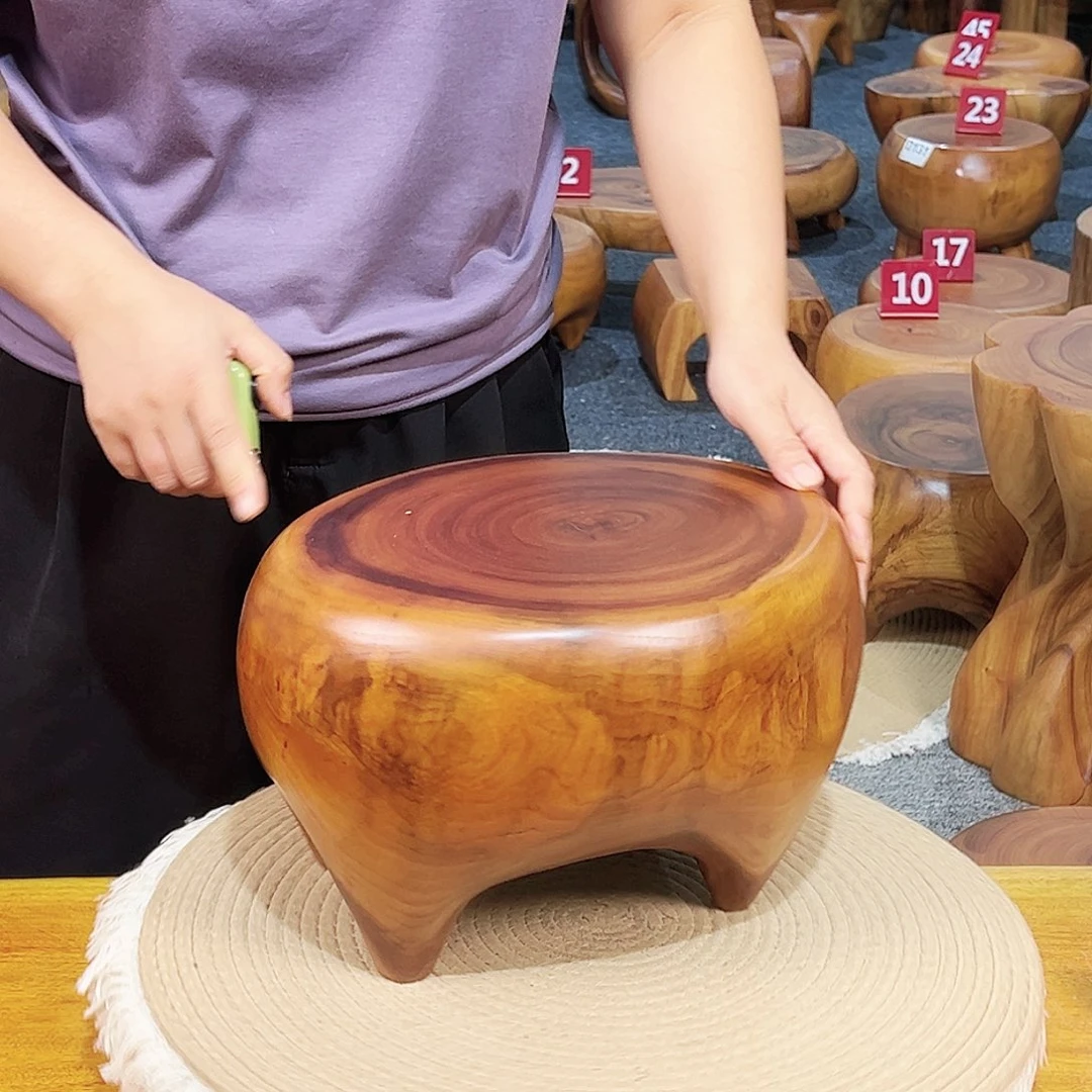 10 号香樟木尺寸：31-24-20cm