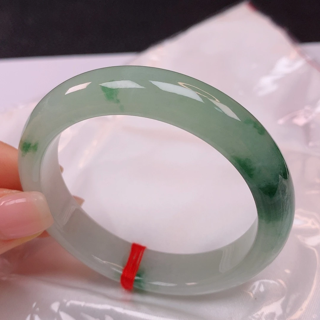 【闪购商品】未镶嵌手镯翡翠51翡翠手镯