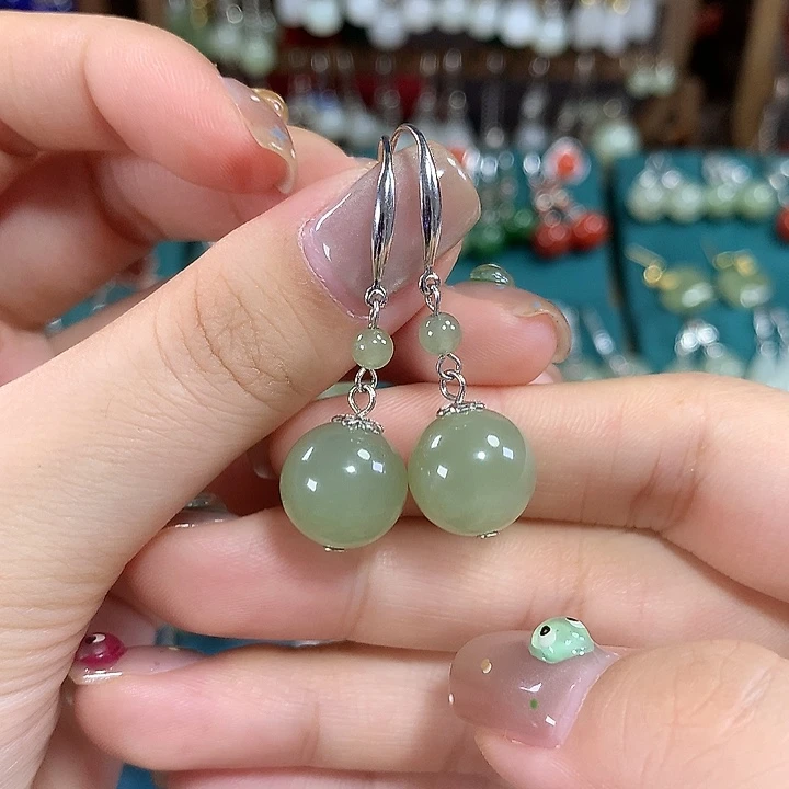 和田玉银S925镶嵌耳饰天然卡12mm左右冰晴水