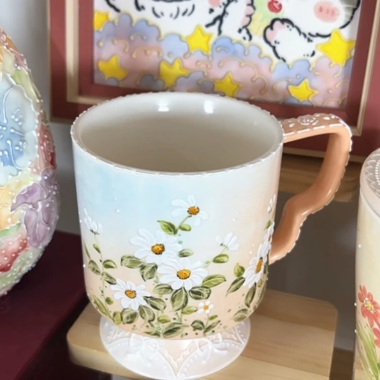 手绘高温釉下彩陶瓷