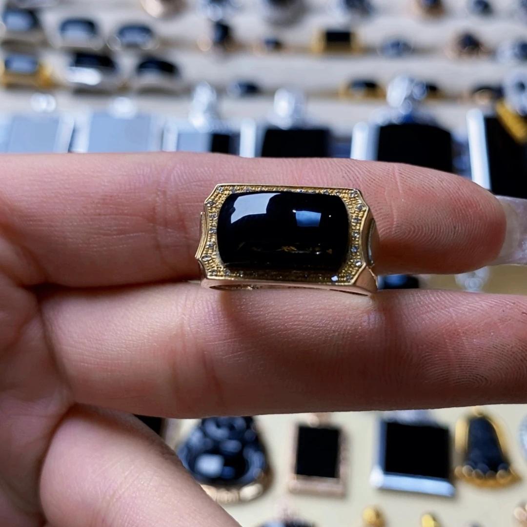 定制翡翠18K金镶嵌f*墨翠