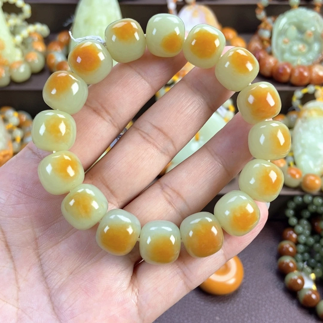 透闪石质玉未镶嵌手串