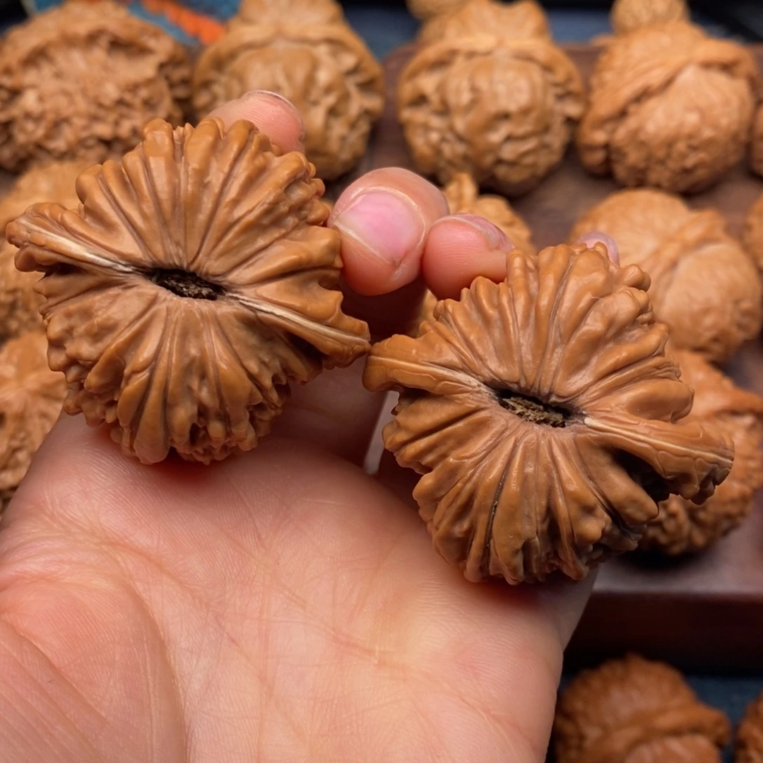 文玩核桃吊坠45+精品精配平谷楼