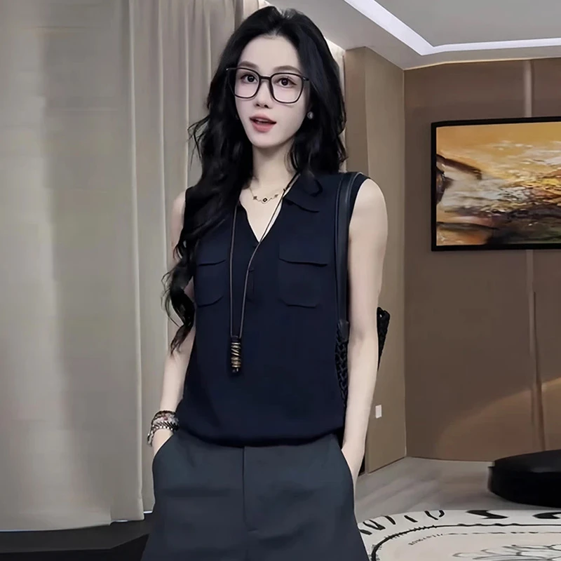 翻领薄款针织衫无袖背心马甲女夏季新款设计感凉感V领针织上衣潮