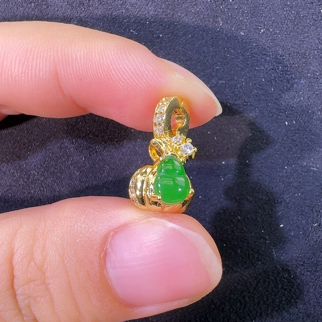 吊坠(不含链)未镶嵌翡翠葫芦