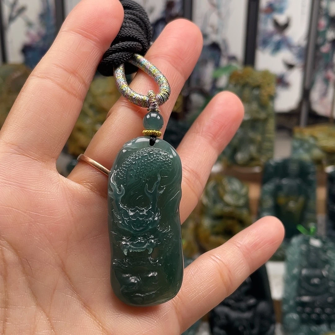 翡翠未镶嵌颈饰天然翡翠a货龙