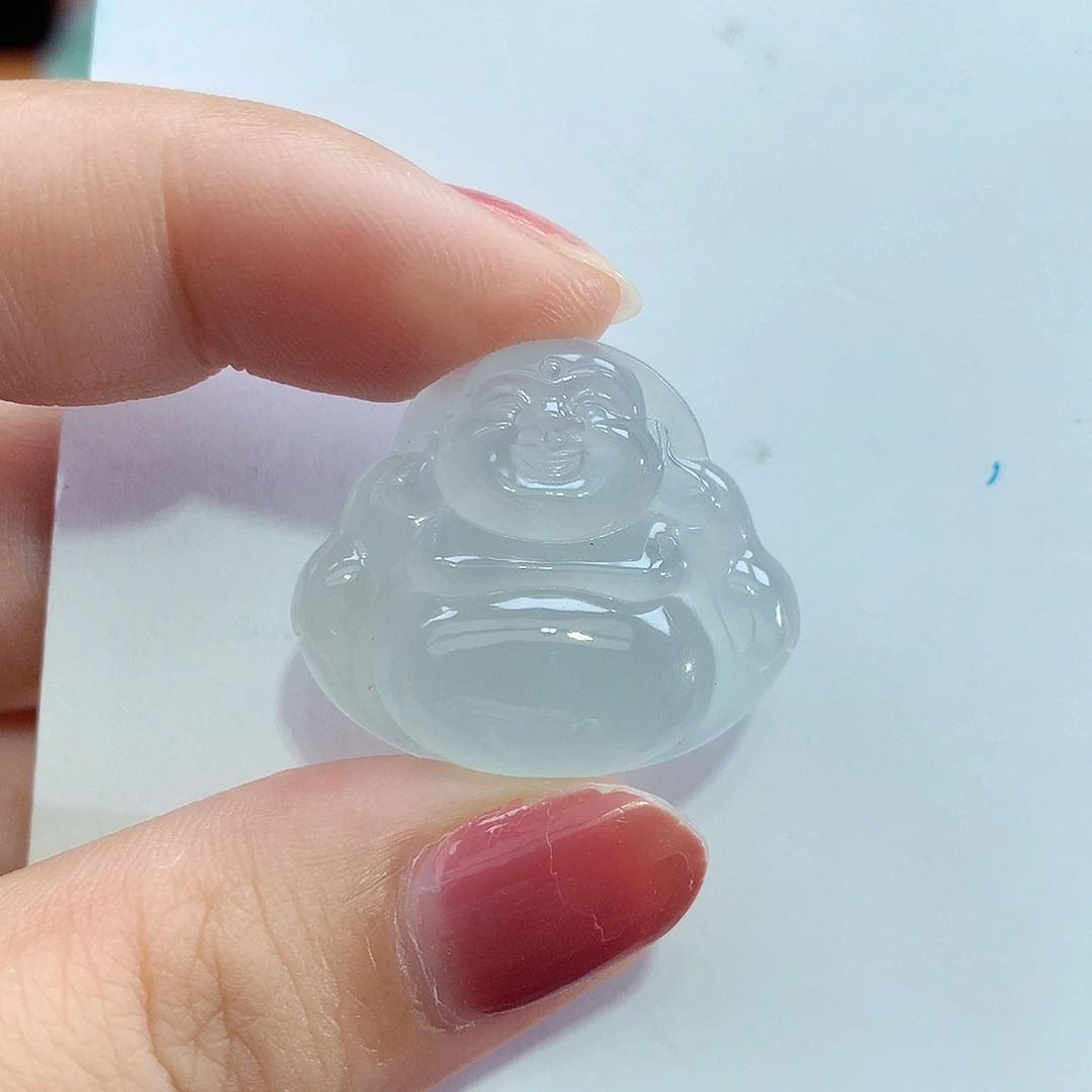 翡翠未镶嵌颈饰佛