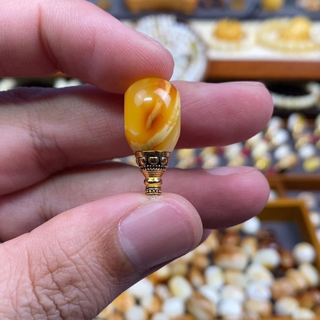 万***。蜜蜡未镶嵌裸石配饰三通尺寸11.5