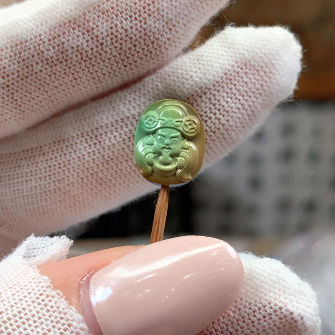 绿松石未镶嵌挂件