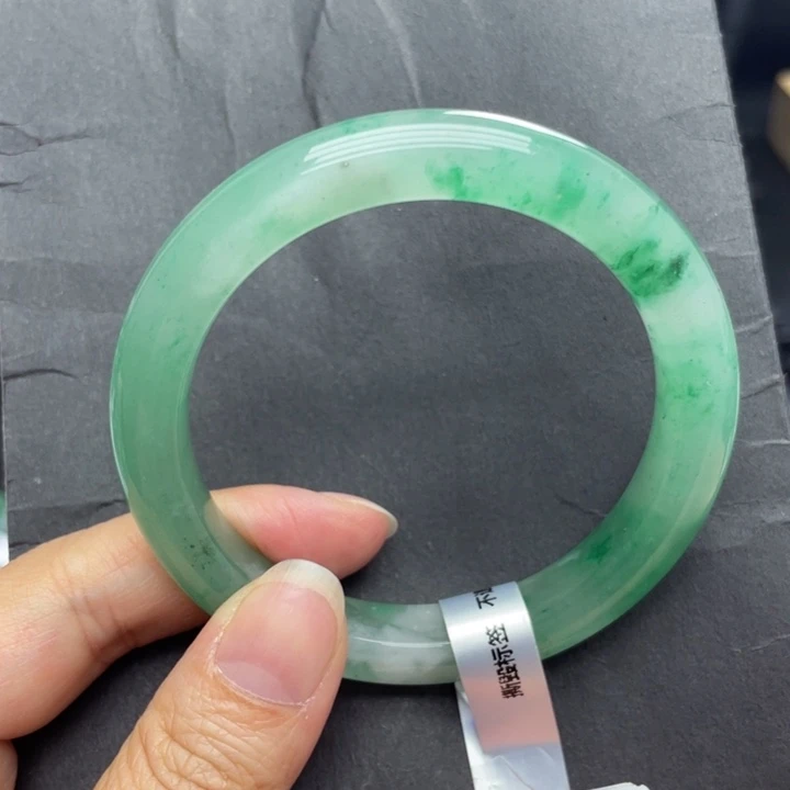石英质玉未镶嵌手镯11-54-55