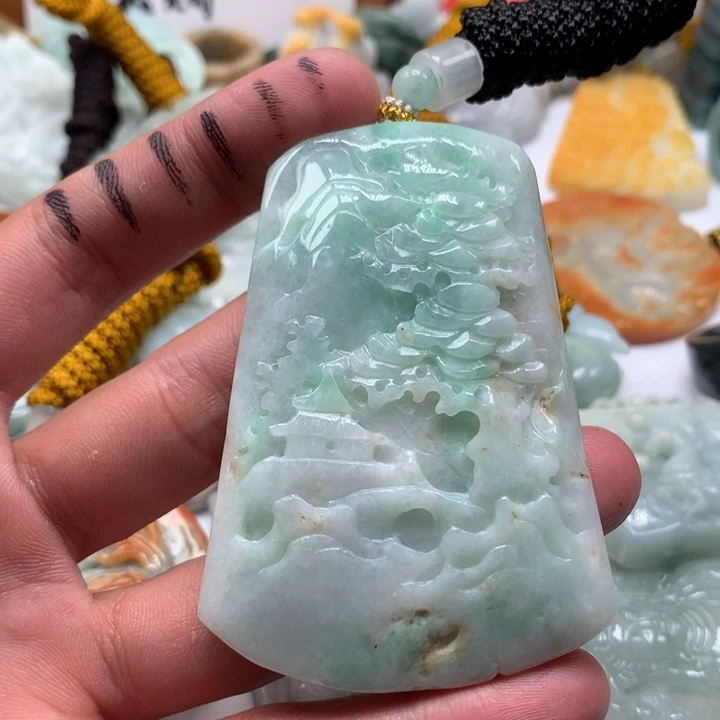 翡翠未镶嵌颈饰保真天然a货翡翠