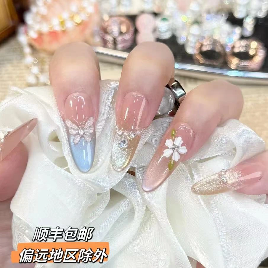 发顺丰【花蝴蝶】春夏简约纯手工穿戴甲美甲可拆卸无收纳盒