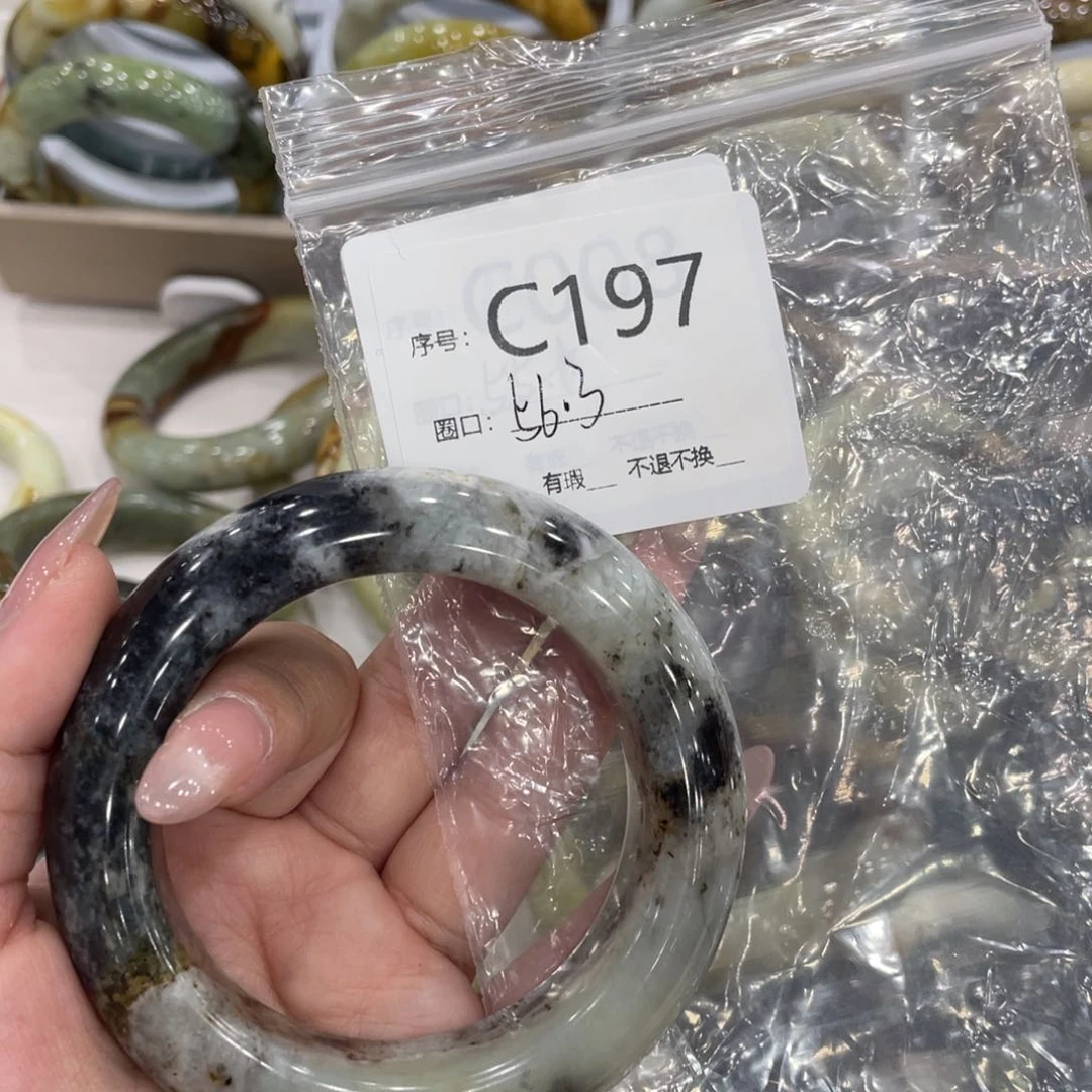 未镶嵌蛇纹石玉手镯